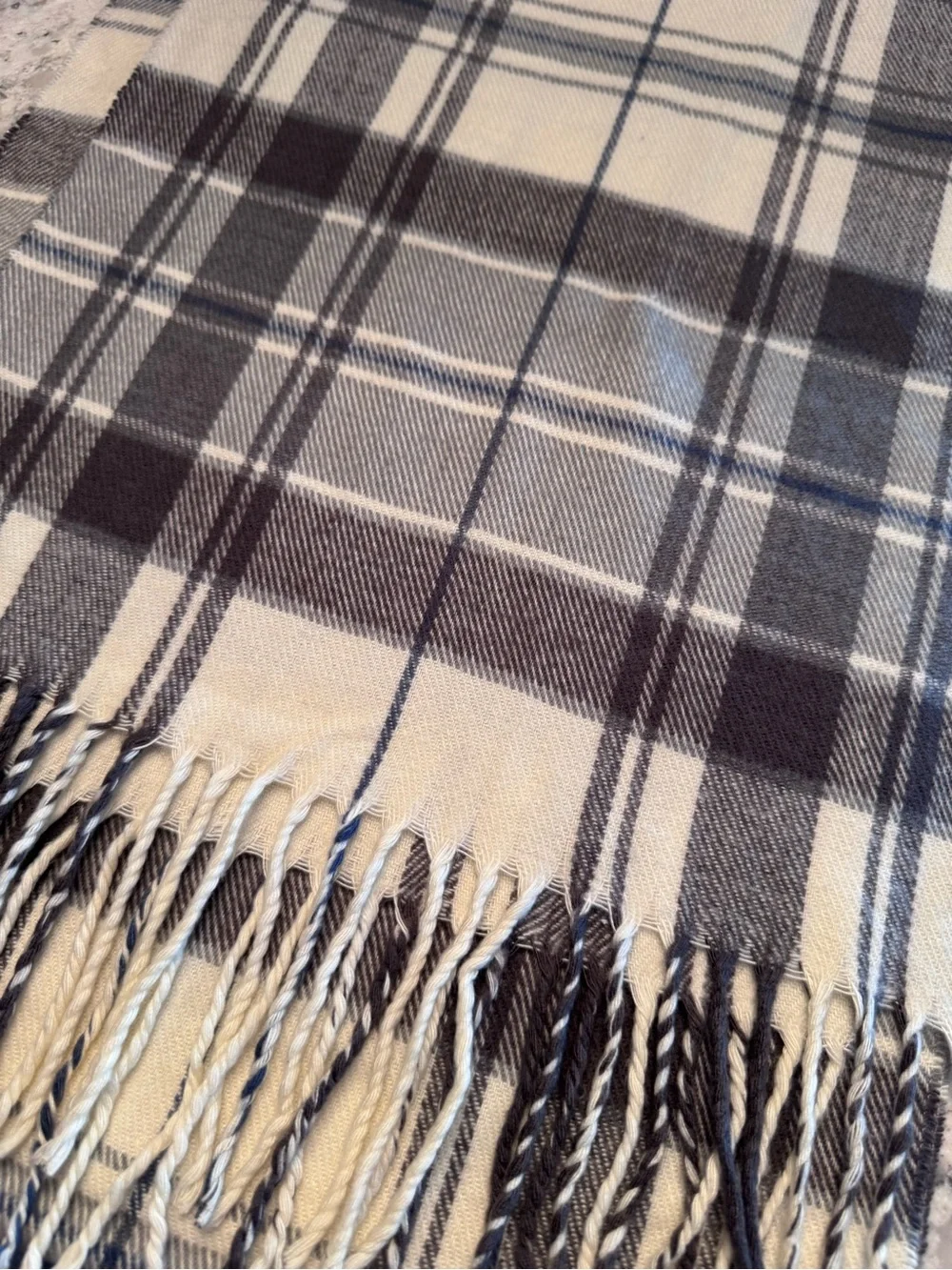Plaid Fringe Scarf in Gray & Cream